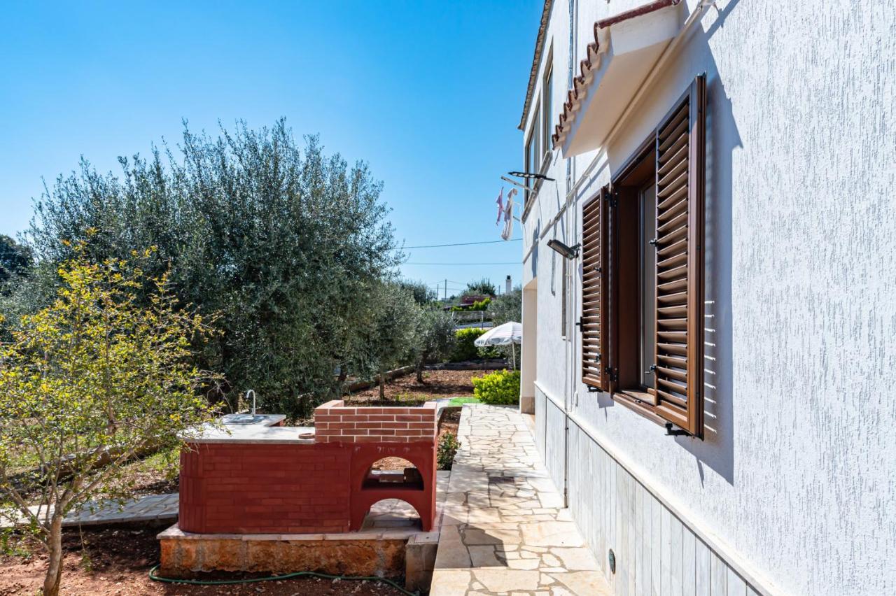 אוסטוני Villa Amorina מראה חיצוני תמונה